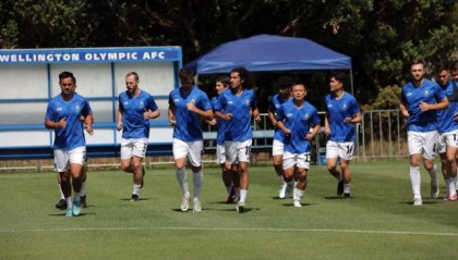 星空电竞官方网站-周通留洋首秀染黄 首发出战助奥克兰城战平对手